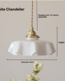 Lampadario Vintage Francese in Vetro - Eleganza Classica per la Tua Casa