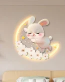 Lampada da Parete LED a Forma di Coniglio Fragola per Camera Bambina - Illuminazione Decorativa in Acrilico